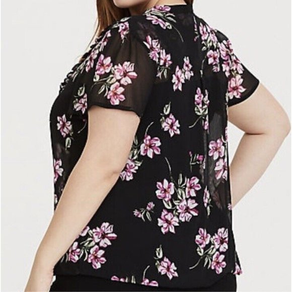 Torrid Black Floral Bubble Hem Chiffon Blouse Size 2 2XL - Picture 4 of 11